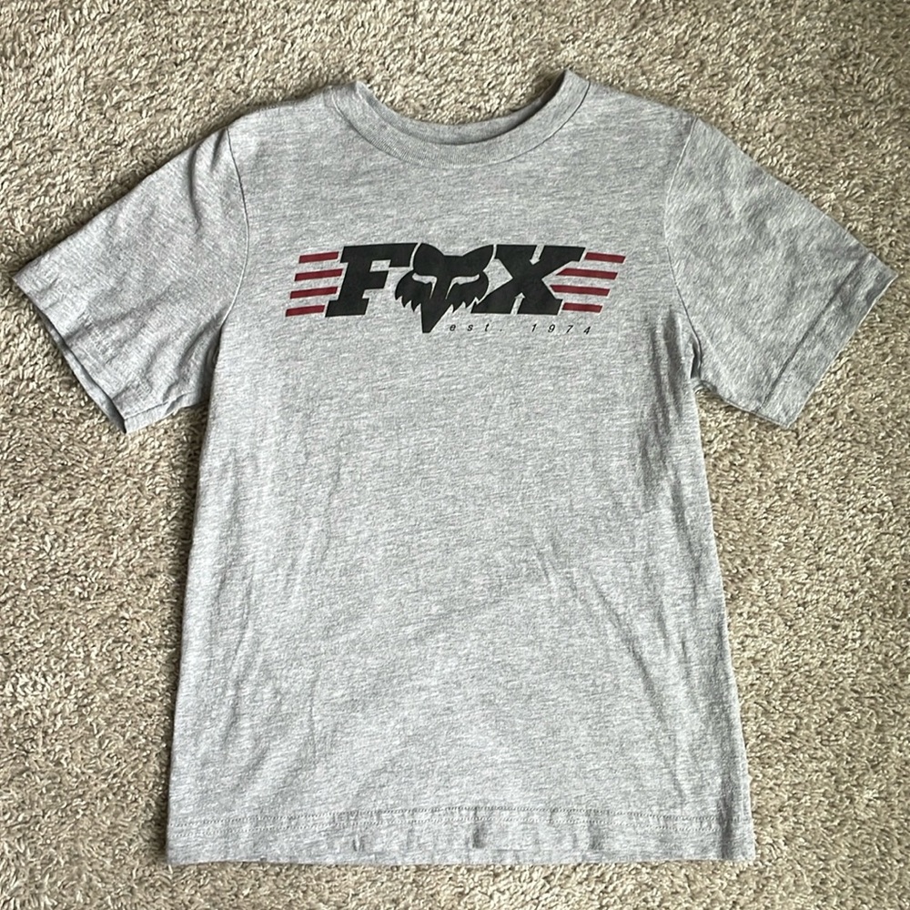 Fox youth Small T-shirt